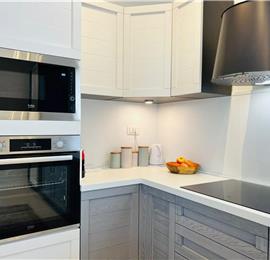 4 bedroom villa with pool and sea views, Kumbor, sleeps 8-10